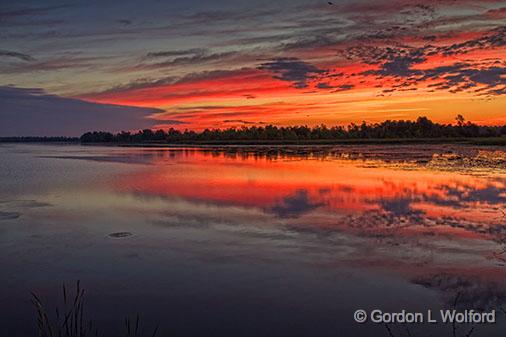 Irish Creek Sunrise_26331.jpg - Photographed near Eastons Corners, Ontario, Canada.
